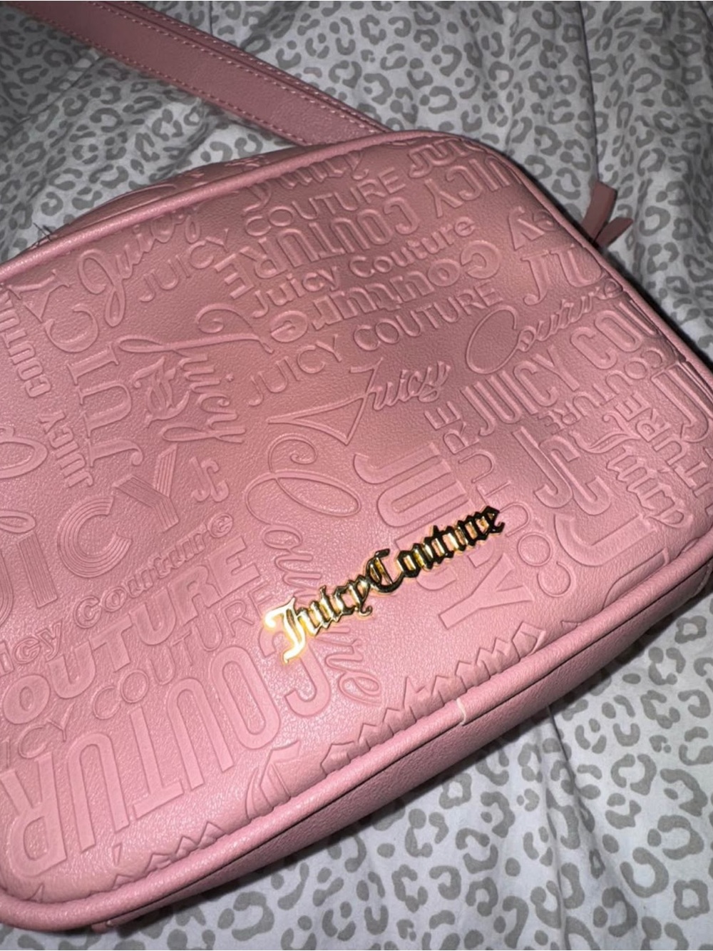Pretty Pink Juicy Couture Embossed Crossbody Bag 🩷